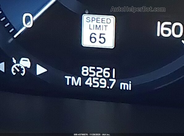 YV4102DL6M1856341 2021 VOLVO XC60 White 