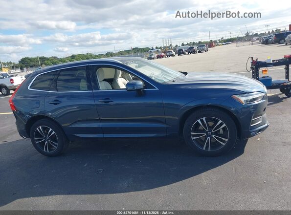 YV4102RK7M1874993 2021 VOLVO XC60 Blue Vista interior de 360 grados