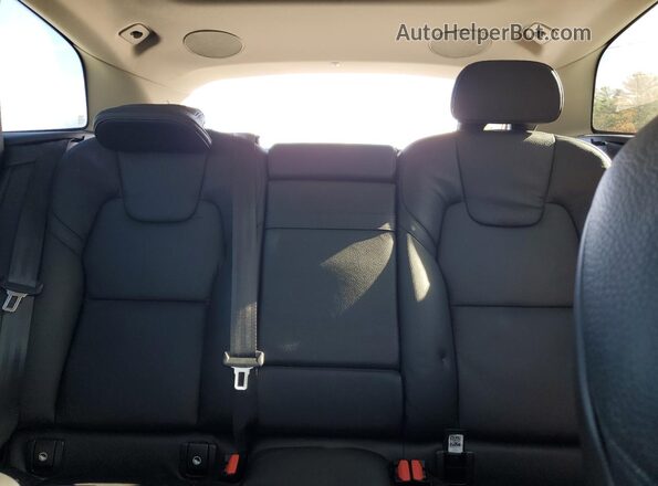 YV4102RL2L1570395 2020 VOLVO XC60 Black Հետևի նստատեղերի տեսք