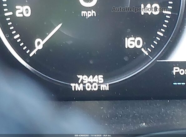 YV4102RL9M1721623 2021 VOLVO XC60 Silver 