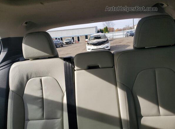YV4162UK5L2325825 2020 VOLVO XC40 Blue უკანა სავარძლების ხედი