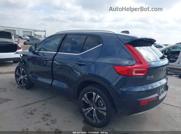 YV4162UL4N2697409 2022 VOLVO XC40 Dark Blue Задня ліва чверть
