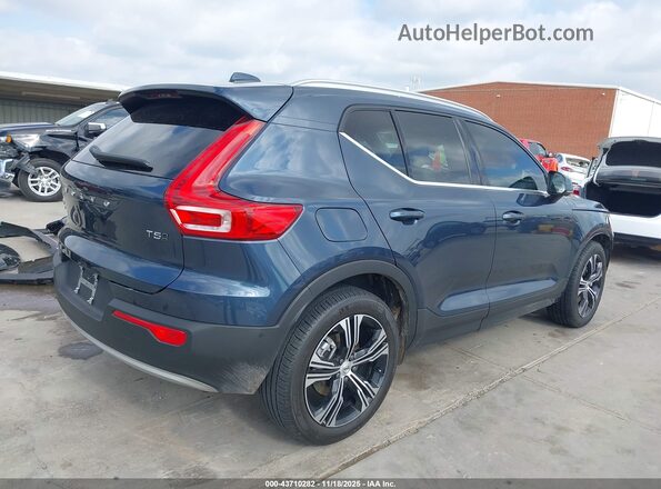 YV4162UL4N2697409 2022 VOLVO XC40 Dark Blue Задня права чверть
