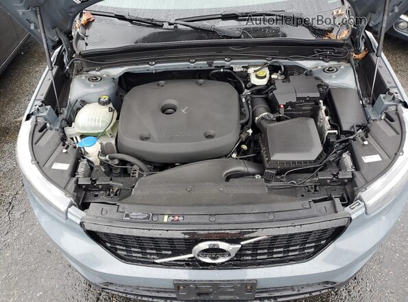 YV4162UM5L2198933 2020 VOLVO XC40 Gray Vista del compartimento del motor