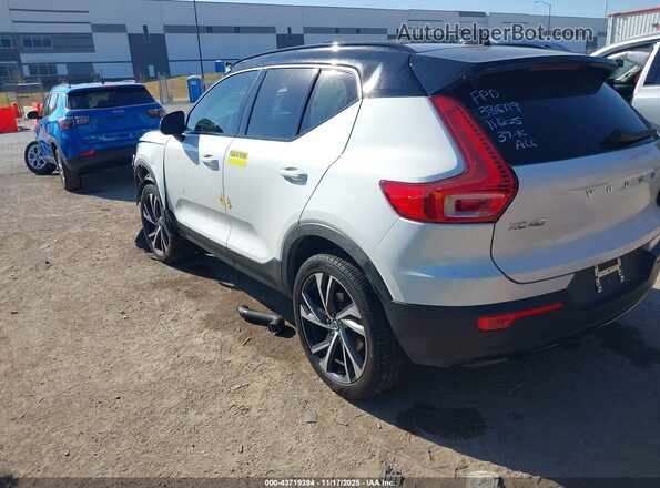 YV4162UMXM2437877 2021 VOLVO XC40 White Հետևի ձախ