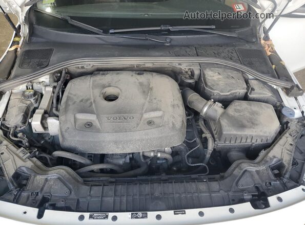 YV440MWK8H1037995 2017 VOLVO V60 White Widok wnętrza z tyłu