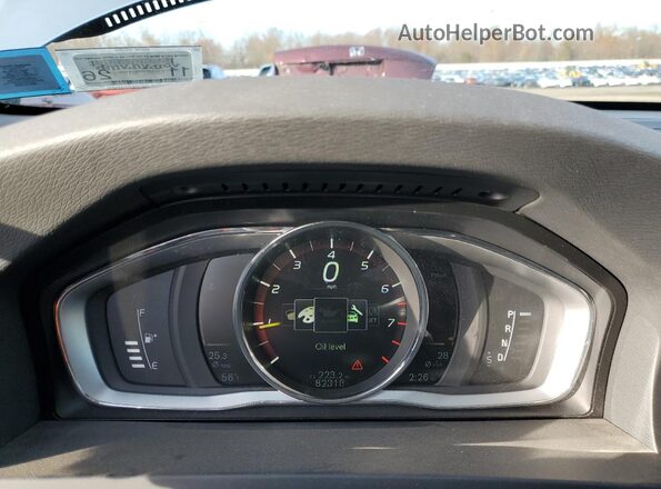 YV440MWM2H1031708 2017 VOLVO V60 Silver 