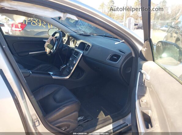 YV4612HK7G1003441 2016 VOLVO V60 CROSS COUNTRY Silver წინა სალონის ხედი