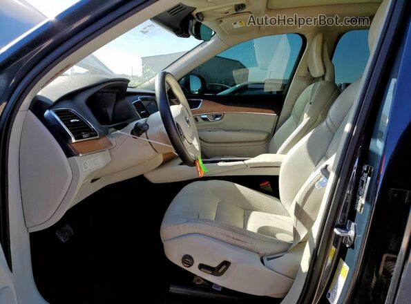 YV4A221K0M1672860 2021 VOLVO XC90 Charcoal წინა სალონის ხედი
