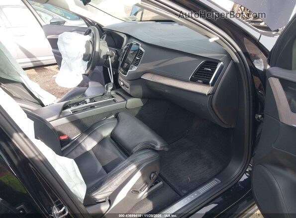 YV4A22PL6M1771439 2021 VOLVO XC90 Black Սալոնի դիմացի տեսք