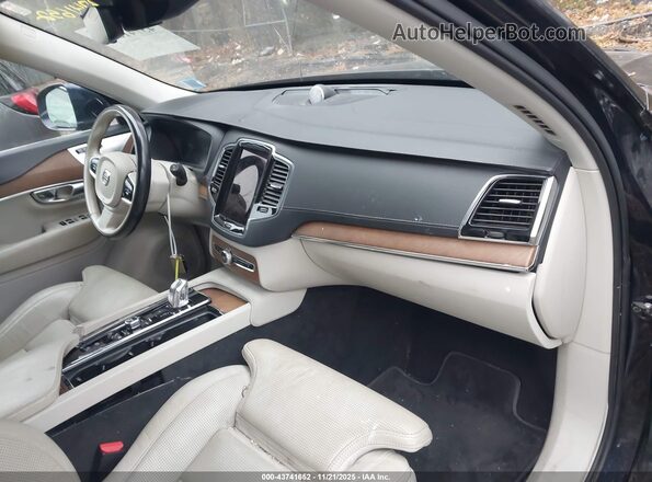 YV4BC0PL2H1179841 2017 VOLVO XC90 HYBRID Black Вид салону спереду