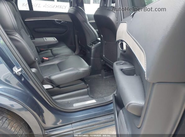 YV4BR0CL2M1737783 2021 VOLVO XC90 RECHARGE PLUG-IN HYBRID Blue Widok naklejki z numerem VIN