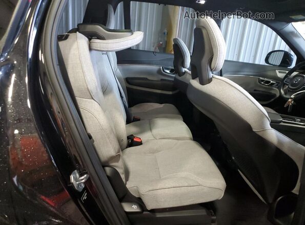 YV4BR0CL4M1740894 2021 VOLVO XC90 Black Rear interior view