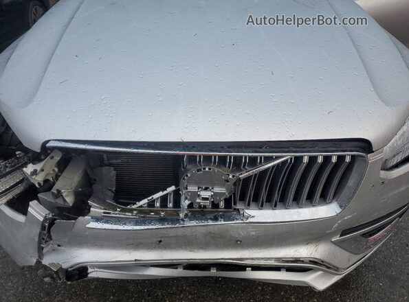YV4BR0CL7M1684160 2021 VOLVO XC90 Silver Widok komory silnika