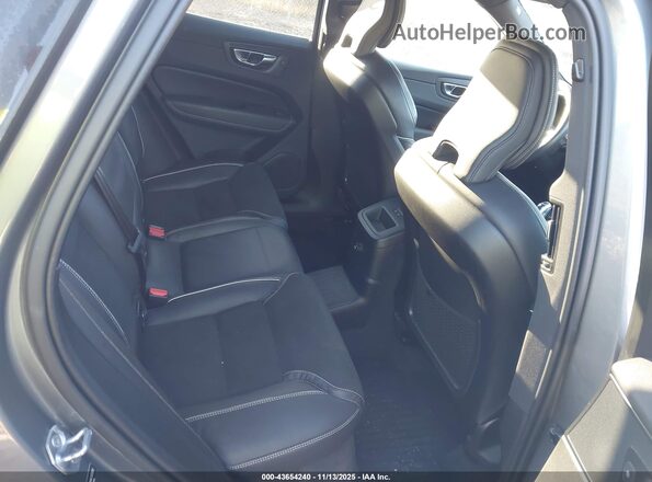 YV4BR0DM0K1378213 2019 VOLVO XC60 HYBRID Серый Вид наклейки с VIN-кодом