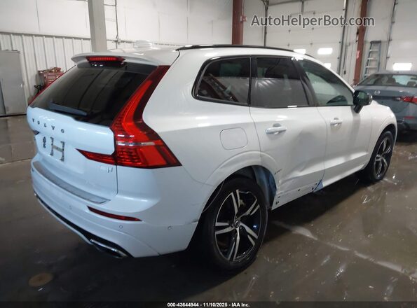 YV4BR0DM2M1847109 2021 VOLVO XC60 RECHARGE PLUG-IN HYBRID Белый Задняя правая четверть