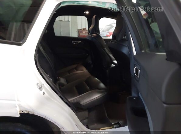 YV4BR0DM2M1847109 2021 VOLVO XC60 RECHARGE PLUG-IN HYBRID Белый Вид наклейки с VIN-кодом