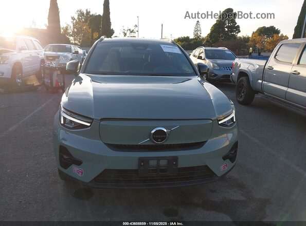 YV4ED3UL9P2108340 2023 VOLVO XC40 RECHARGE PURE ELECTRIC Green Вид щитка приладів