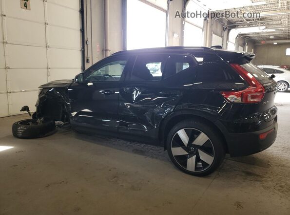 YV4ED3UM1P2079859 2023 VOLVO XC40 Black 