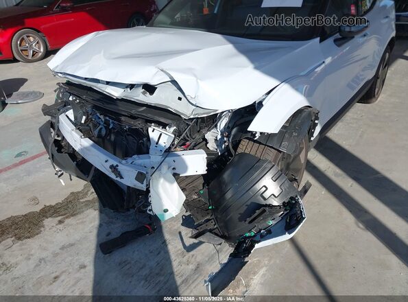 YV4EK3ZL5SS154237 2025 VOLVO EX30 White Դիմացի տեսք