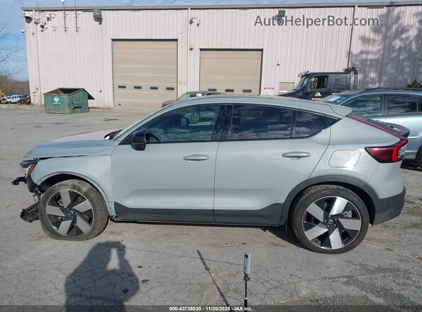 YV4ER3GL1R2106484 2024 VOLVO C40 RECHARGE PURE ELECTRIC Gray 360 interior view