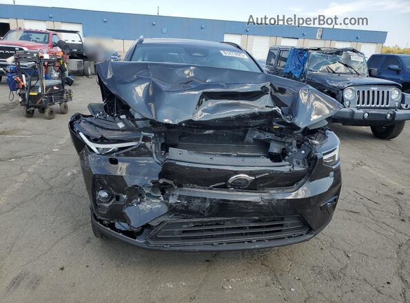 YV4ER3XM8R2252325 2024 VOLVO XC40 Черный Вид спереди