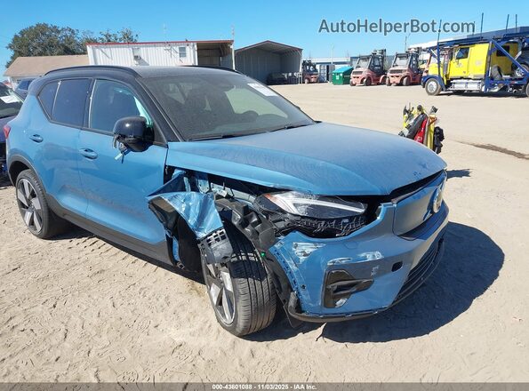 YV4ER3XMXR2240824 2024 VOLVO XC40 RECHARGE PURE ELECTRIC Blue წინა ხედი
