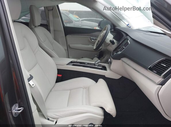 YV4H60CF6R1226694 2024 VOLVO XC90 RECHARGE PLUG-IN HYBRID Серый Вид салона спереди