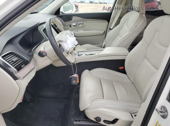 YV4H60CF9R1157693 2024 VOLVO XC90 White Front interior view