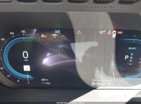 YV4H60PE1S1325284 2025 VOLVO XC90 PLUG-IN HYBRID Серый Вид задних сидений