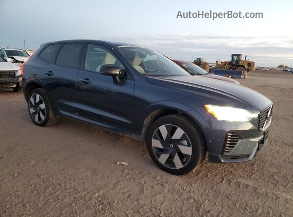 YV4H60RC3S1196489 2025 VOLVO XC60 Синий Передняя правая четверть