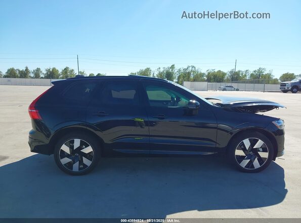 YV4H60RCXS1049604 2025 VOLVO XC60 PLUG-IN HYBRID Black Vista interior trasera