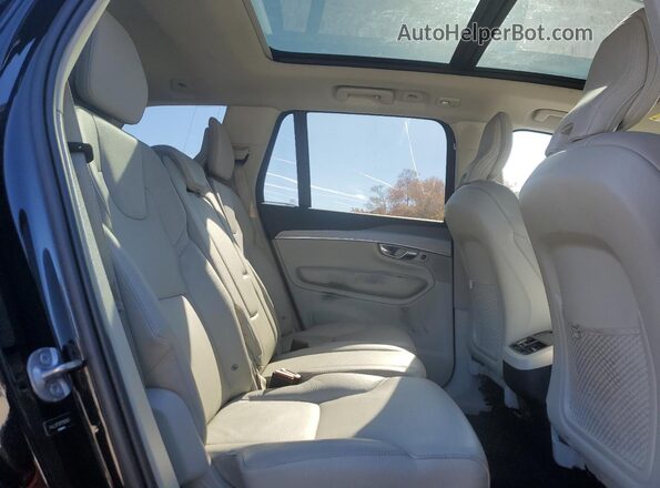 YV4L12PVXP1929654 2023 VOLVO XC90 Black Вид задньої частини салону