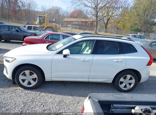 YV4L12RK4N1034418 2022 VOLVO XC60 White Widok wnętrza 360 stopni