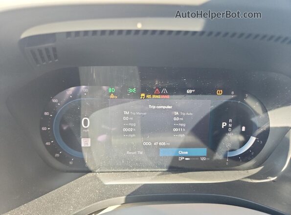 YV4L12RK9N1952181 2022 VOLVO XC60 Blue ხელსაწყოთა პანელის ხედი