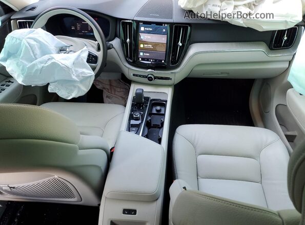 YV4L12RN4P1383575 2023 VOLVO XC60 Синий Вид панели приборов
