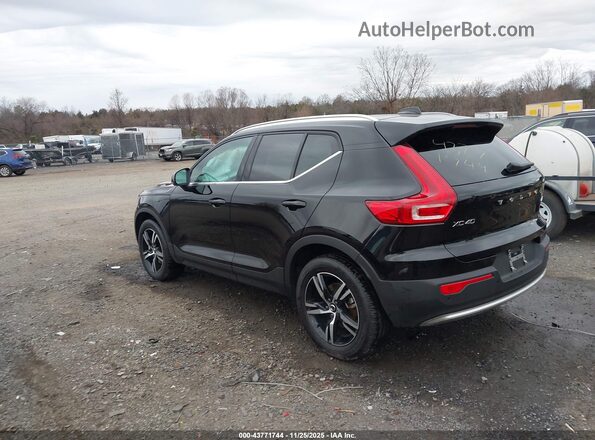YV4L12UJ2S2558137 2025 VOLVO XC40 Черный Задняя левая четверть