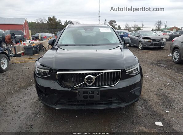 YV4L12UJ2S2558137 2025 VOLVO XC40 Черный Вид щитка приборов