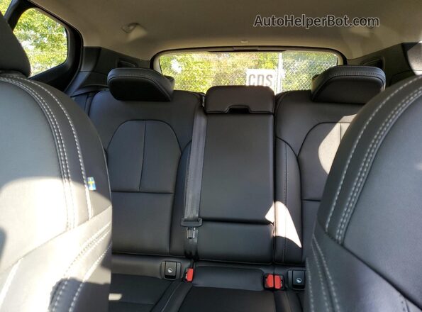 YV4L12UL1R2379678 2024 VOLVO XC40 Серый Вид задних сидений