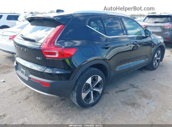 YV4L12UN4P2916042 2023 VOLVO XC40 Black Задня права чверть