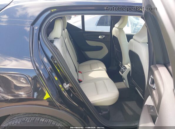 YV4L12UN4P2916042 2023 VOLVO XC40 Black Вид наклейки з VIN-кодом