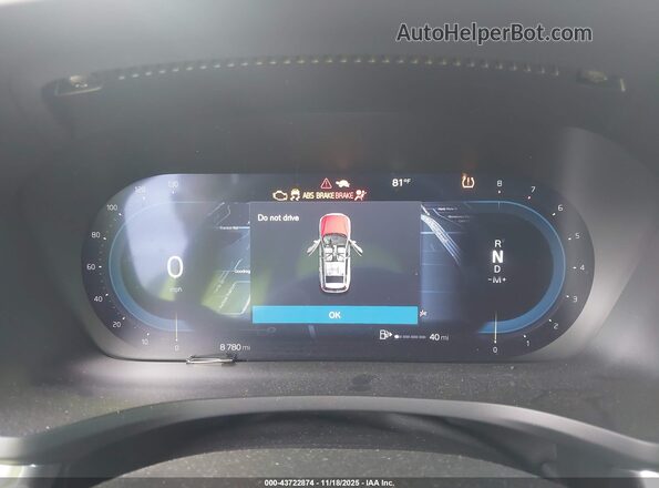 YV4L12WK1S2149245 2025 VOLVO V60 CROSS COUNTRY Silver Հետևի նստատեղերի տեսք