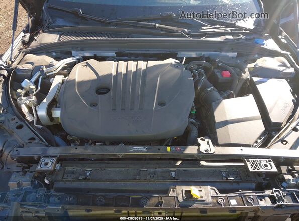 YV4L12WK9S2149154 2025 VOLVO V60 CROSS COUNTRY Brown Հետևի տեսք