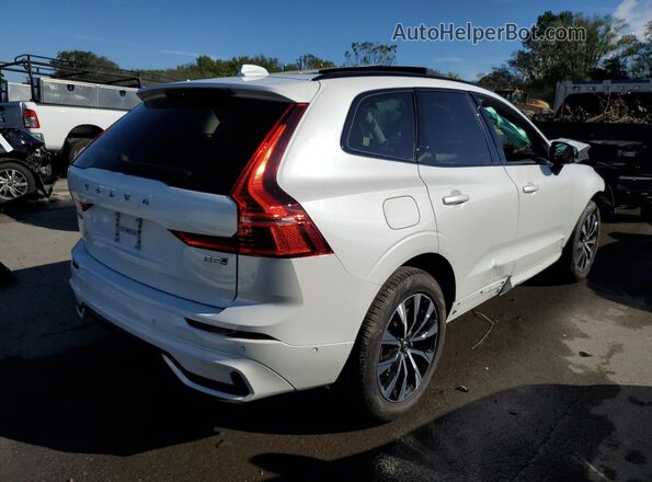 YV4M12RC2S1219690 2025 VOLVO XC60 White Հետևի աջ