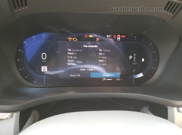 YV4M12RC5S1222602 2025 VOLVO XC60 Silver Вид щитка приладів