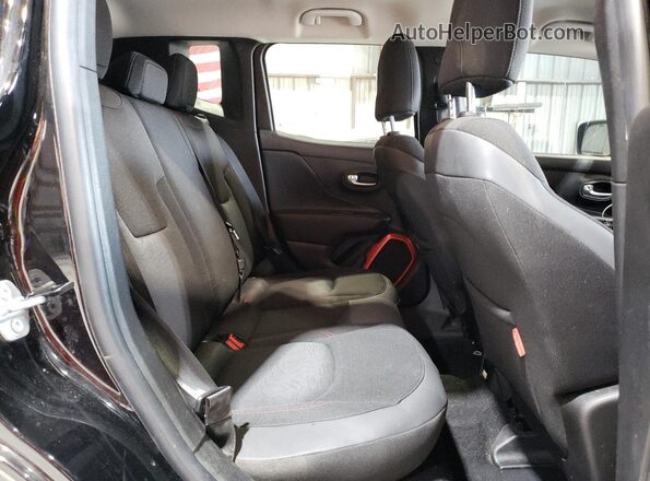 ZACCJBCB2HPE86691 2017 JEEP RENEGADE Black Vista interior trasera