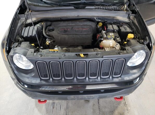 ZACCJBCB2HPE86691 2017 JEEP RENEGADE Black Vista del compartimento del motor