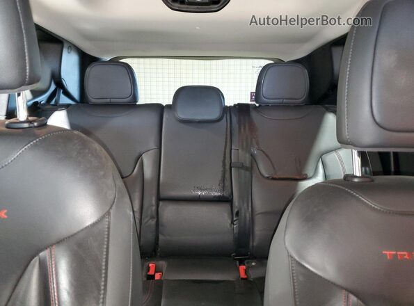 ZACNJBC1XLPL97179 2020 JEEP RENEGADE Blue Հետևի նստատեղերի տեսք