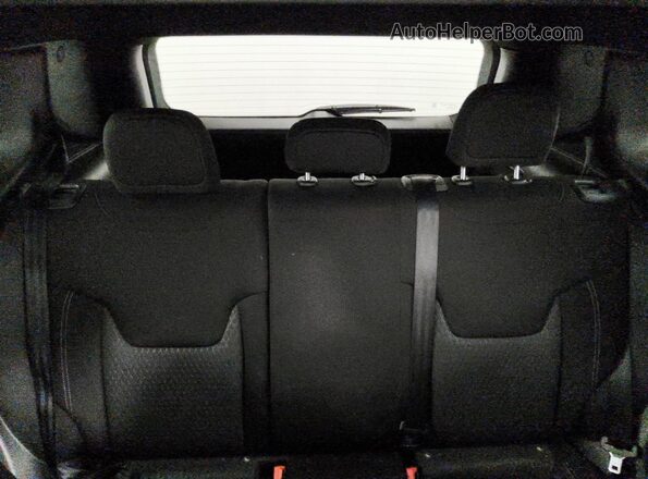 ZACNJCB13MPM44433 2021 JEEP RENEGADE Gray Vista de los asientos traseros