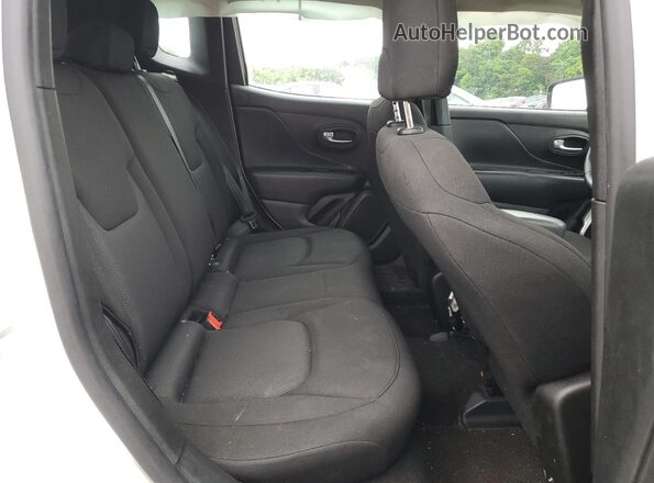 ZACNJDA17NPN68651 2022 JEEP RENEGADE White Widok tylnych siedzeń